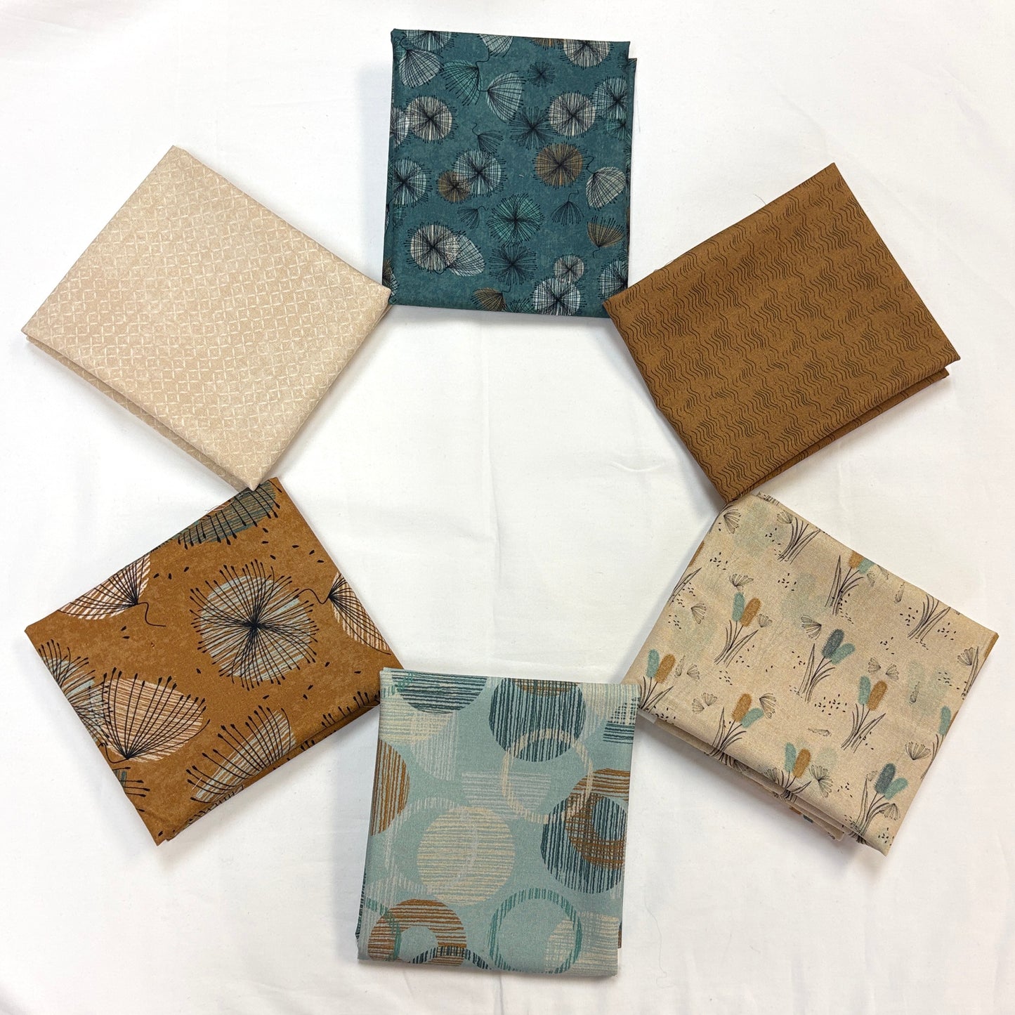 6 Fat Quarters Wisp on the Wind