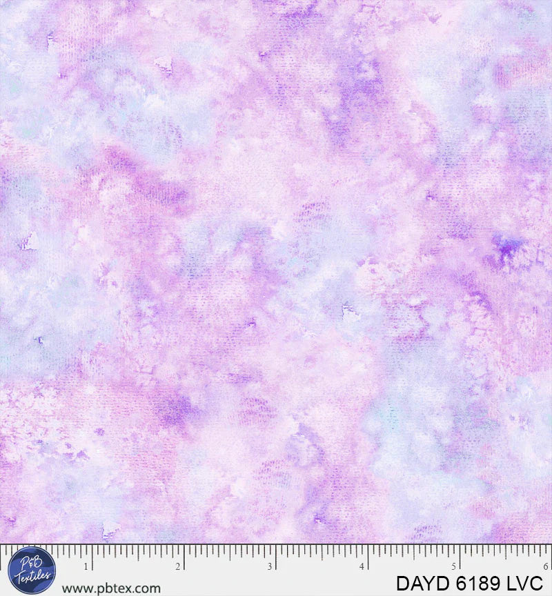 Daydream Tonal Lilac Blooms