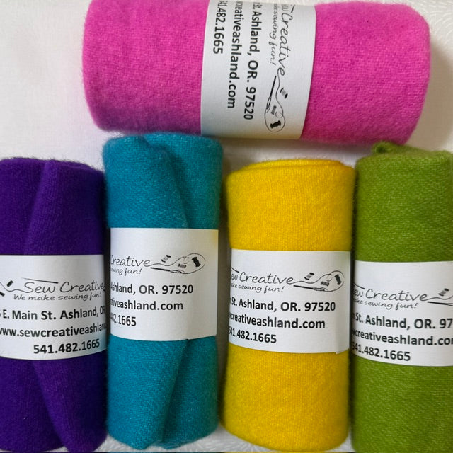 5 Wool Rolls Bright