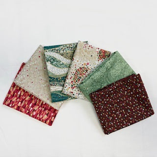 6 fat quarters Golden Christmas