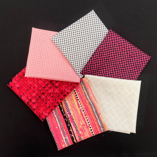 6 fat quarter pack of Heat Wave hot pinks