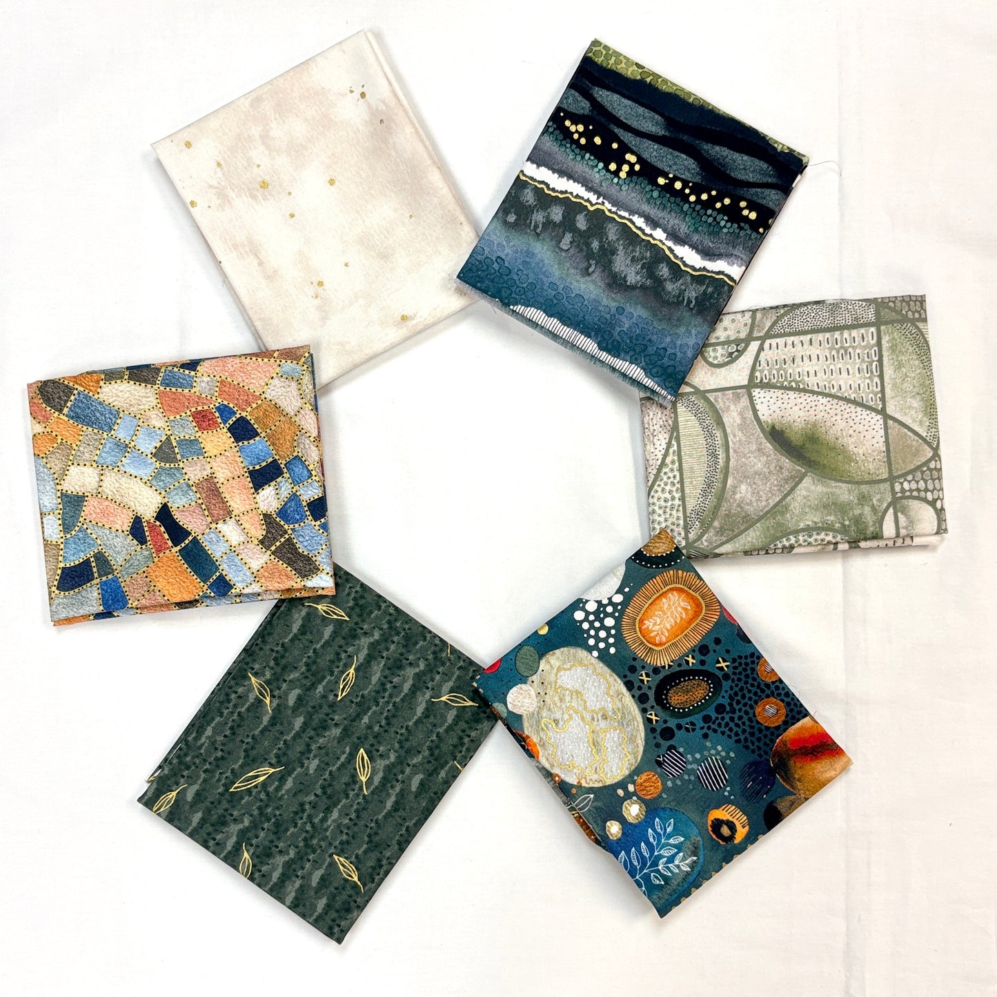 6 Fat Quarters Flora & Form Green